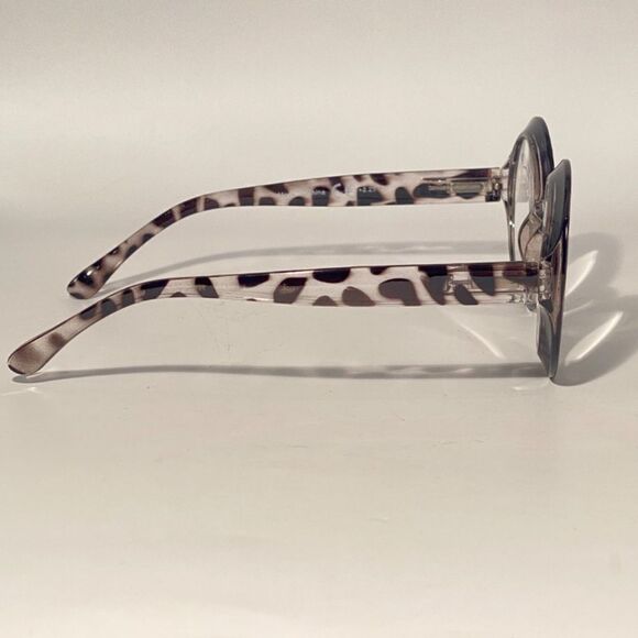 1063 Fern Oversized 2.25 Reading Glasses Readers Round Grey Black Tortoise NWT - Picture 6 of 9